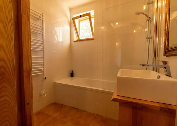 Novanta Nature Retreat 3*